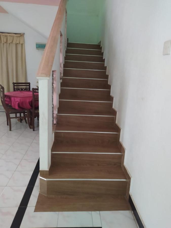 Kingdom Palace Hotel Anuradhapura Buitenkant foto